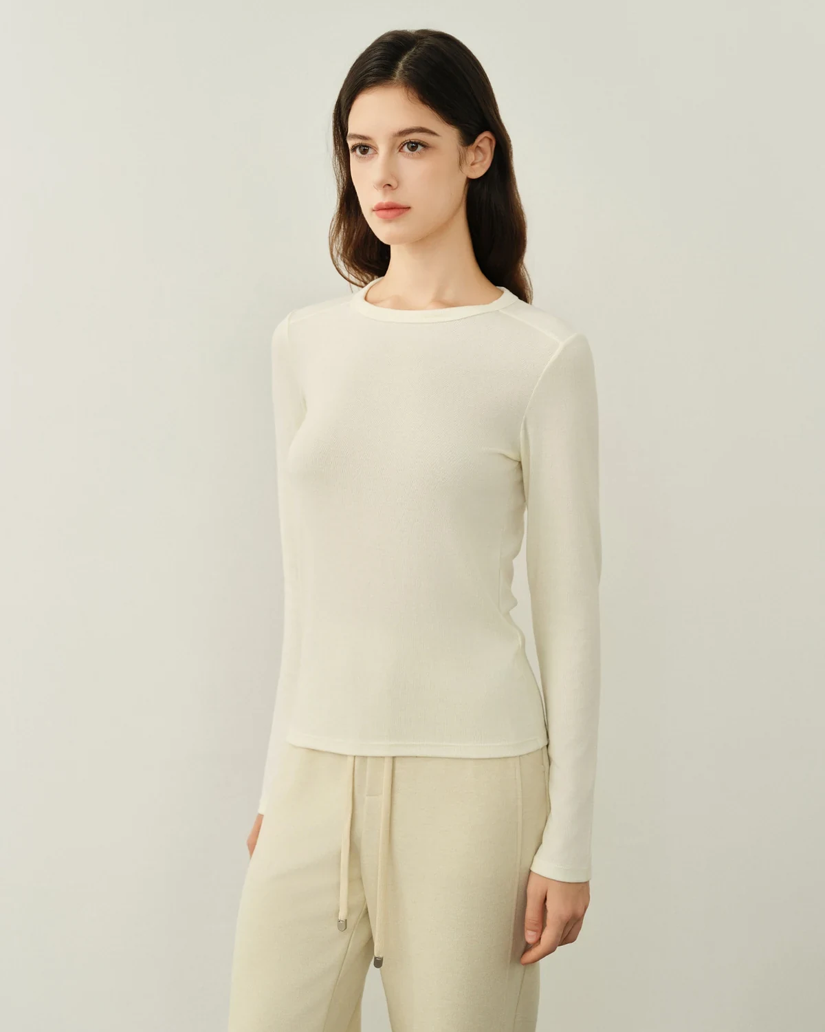 Autumn and Winter Soft Wool Cotton Top, women's Set-In Shoulder Crew, styled view